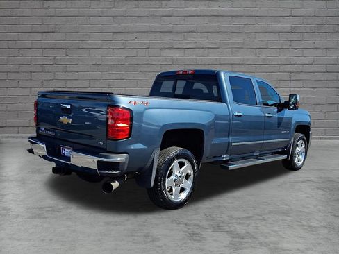 Used 2015 Chevrolet Silverado 2500 LTZ w/ Duramax Plus Package AWD/4WD image 12