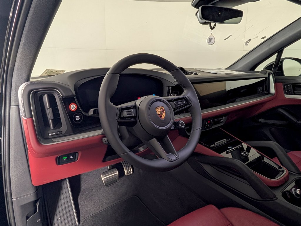New 2026 Porsche Cayenne S AWD/4WD image 4