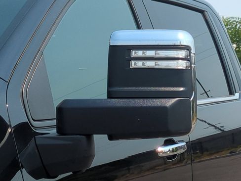 Used 2023 Chevrolet Silverado 3500 High Country w/ Technology Package AWD/4WD image 51