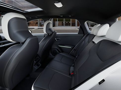 New 2026 Kia K4 GT-Line Turbo FWD image 18