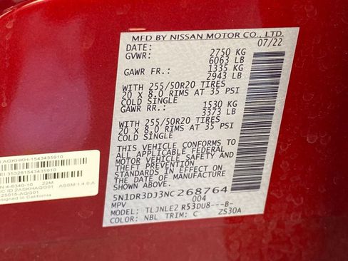 Used 2022 Nissan Pathfinder Platinum w/ Cargo Package AWD/4WD image 14