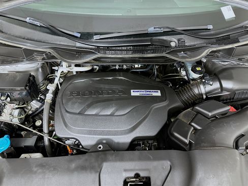 Used 2018 Honda Odyssey Elite image 34