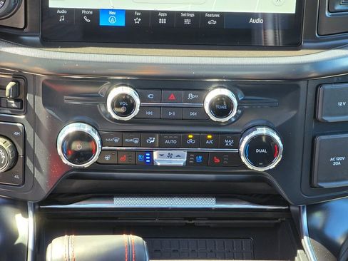Used 2025 Ford F150 Raptor AWD/4WD image 18