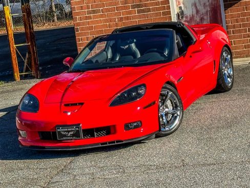 Used 2011 Chevrolet Corvette Grand Sport w/ Preferred Equipment Group RWD image 12