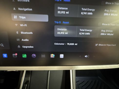 Used 2021 Tesla Model Y Long Range image 14