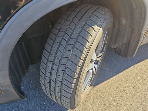 Used 2017 Honda Pilot EX-L image 39