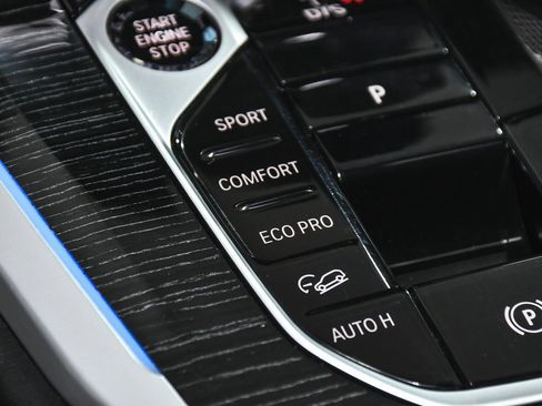 Used 2024 BMW X5 M60i image 47