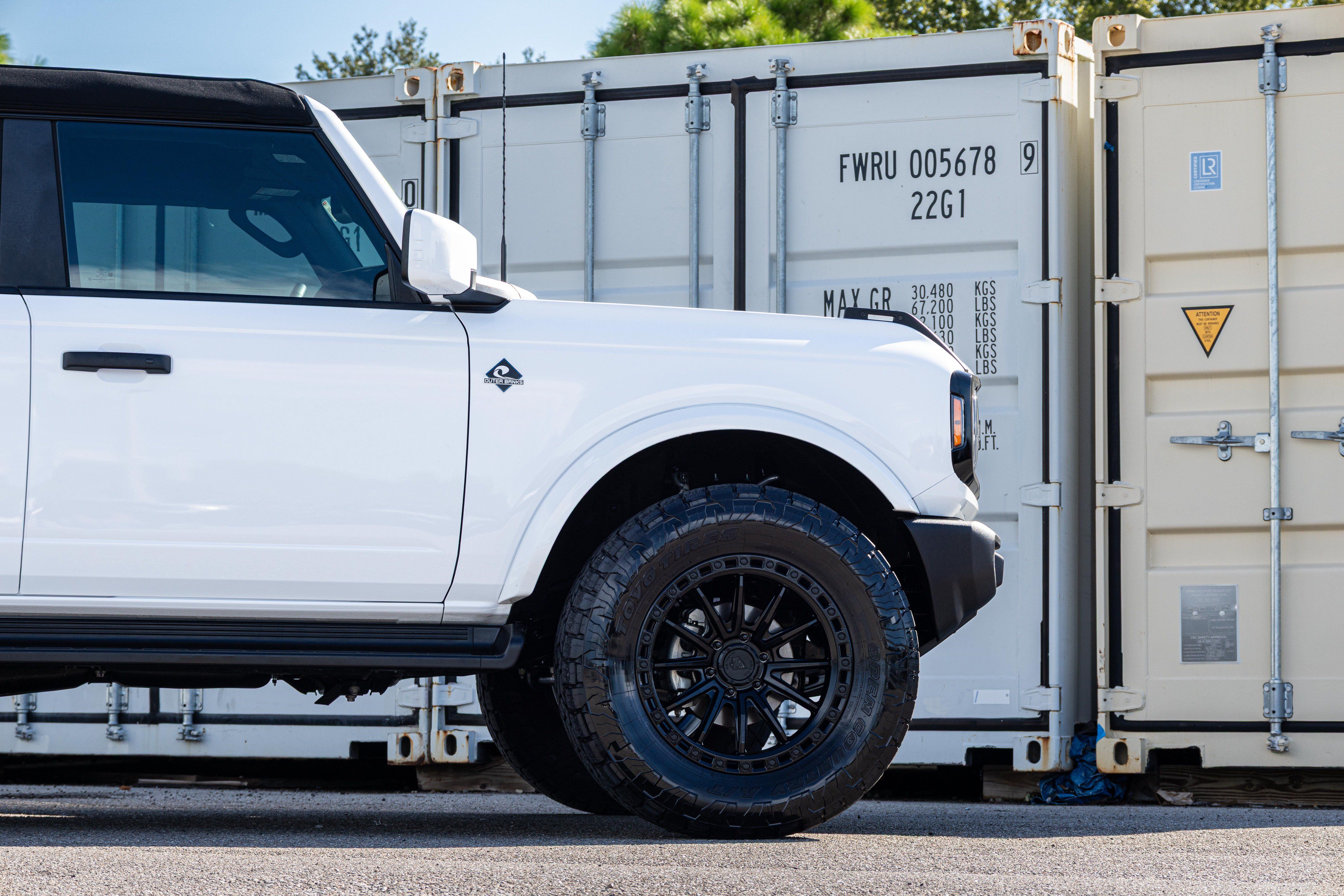 Used 2026 Ford Bronco Outer Banks AWD/4WD image 28