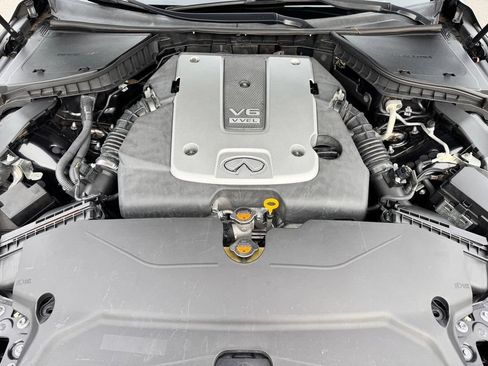 Used 2014 INFINITI Q50 w/ Deluxe Touring Package RWD image 9