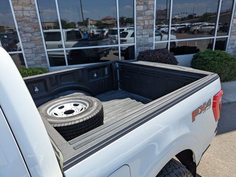 Used 2021 Ford F150 Platinum w/ Equipment Group 701A High AWD/4WD image 29