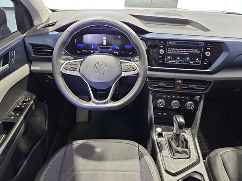 Certified 2023 Volkswagen Taos SE w/ Panoramic Sunroof Package FWD image 14
