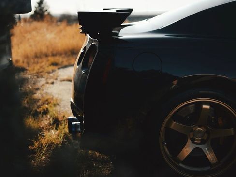 Used 2019 Nissan GT-R Premium w/ Premium Interior Package image 19