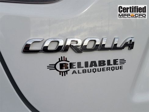 Used 2024 Toyota Corolla LE image 12
