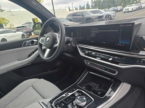 Used 2026 BMW X5 xDrive40i w/ Executive Package AWD/4WD image 10