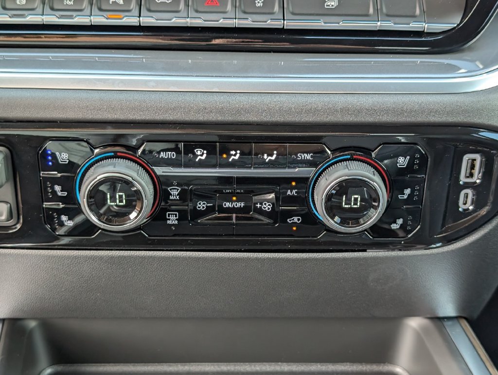 New 2026 Chevrolet Silverado 3500 High Country w/ High Country Premium Package AWD/4WD image 20