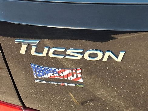 Used 2017 Hyundai Tucson SE image 17