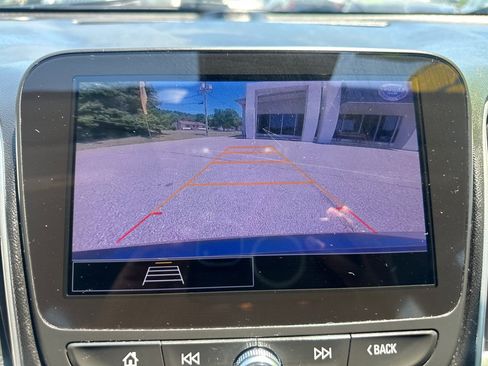 Used 2023 Chevrolet Malibu LT w/ Driver Confidence Package FWD image 16
