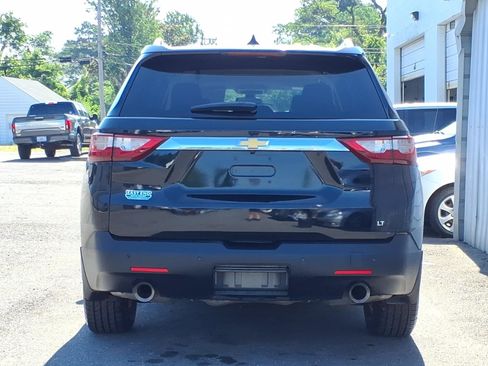 Used 2018 Chevrolet Traverse LT FWD image 4