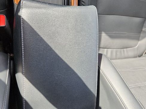 Used 2022 Honda CR-V Touring image 25