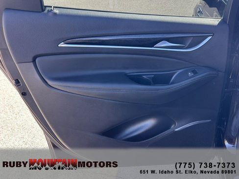 Used 2021 Buick Enclave Avenir w/ Avenir Technology Package image 19