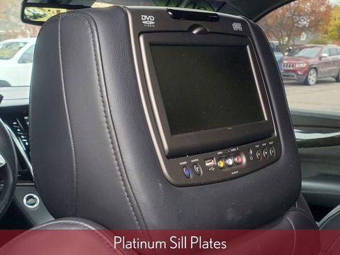 Used 2017 Cadillac Escalade Platinum image 41