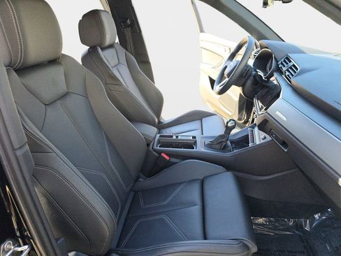 Certified 2025 Audi Q3 2.0T Premium w/ Convenience Package image 10