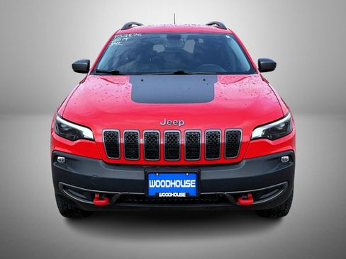 Certified 2019 Jeep Cherokee Trailhawk w/ Comfort/Convenience Group image 2