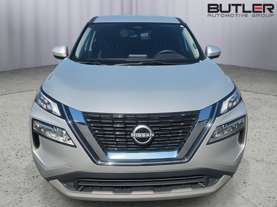 Used 2023 Nissan Rogue SV FWD image 7
