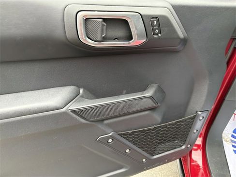 New 2025 Ford Bronco Badlands image 15