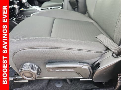 Used 2021 Jeep Wrangler Unlimited Sport image 29