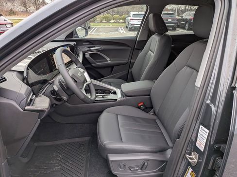 New 2025 Audi Q5 Premium Plus image 12