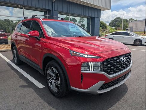 Used 2023 Hyundai Santa Fe SEL FWD image 3