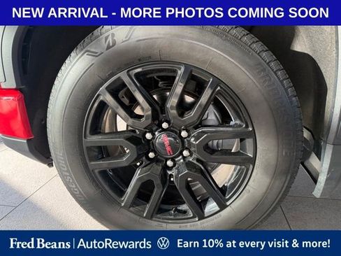 Used 2022 GMC Sierra 1500 Elevation w/ Elevation Premium Package AWD/4WD image 16