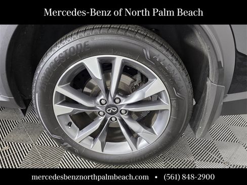 Used 2023 INFINITI QX60 Luxe w/ Vision Package image 17