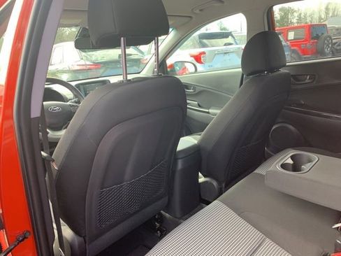 Used 2019 Hyundai Kona SEL image 18