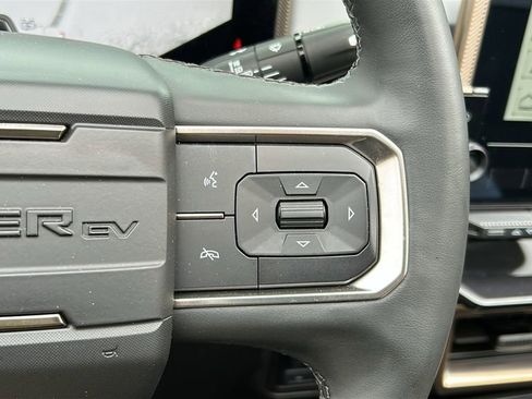 Used 2025 GMC Hummer EV 3X AWD/4WD image 14