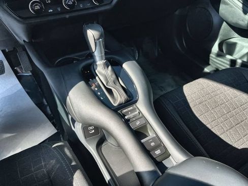 Used 2025 Honda HR-V LX image 28