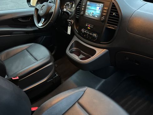 Used 2023 Mercedes-Benz Metris Passenger image 16