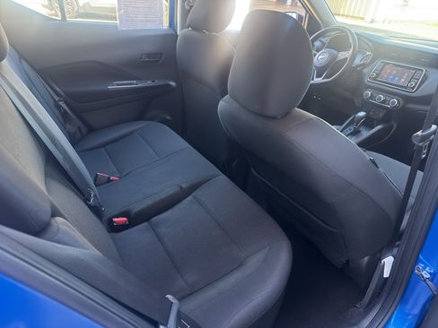 Used 2023 Nissan Kicks S FWD image 14