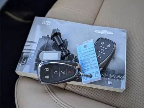 Used 2022 Chevrolet Blazer Premier image 17