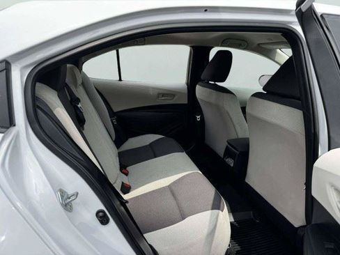 Used 2023 Toyota Corolla LE FWD image 45