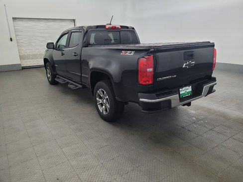 Used 2017 Chevrolet Colorado Z71 AWD/4WD image 5
