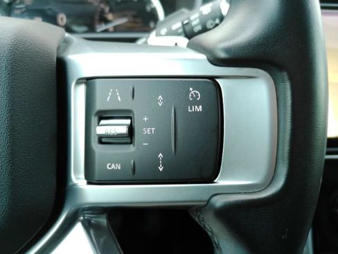 Used 2023 Land Rover Discovery S AWD/4WD image 45