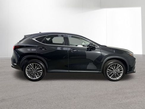 Certified 2026 Lexus NX 350 AWD w/ Accessory Package (2T) image 40