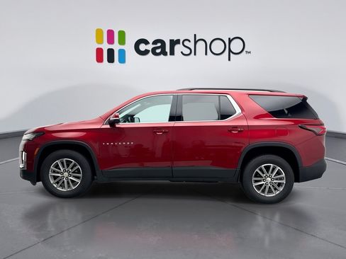 Used 2023 Chevrolet Traverse LT w/ LPO, Floor Liner Package AWD/4WD image 2