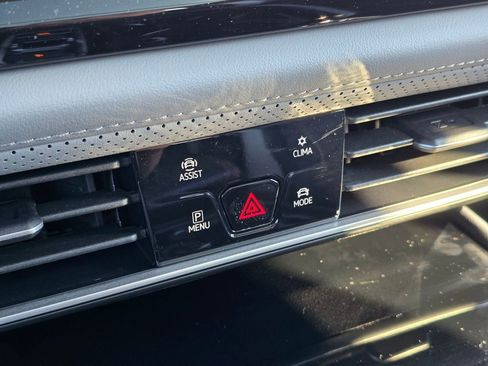 New 2026 Volkswagen Atlas Peak Edition image 31