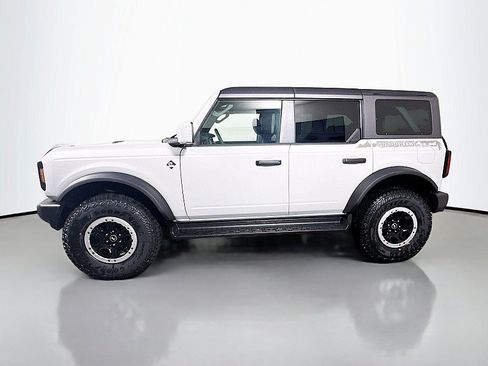 New 2026 Ford Bronco Outer Banks w/ Sasquatch Package AWD/4WD image 4
