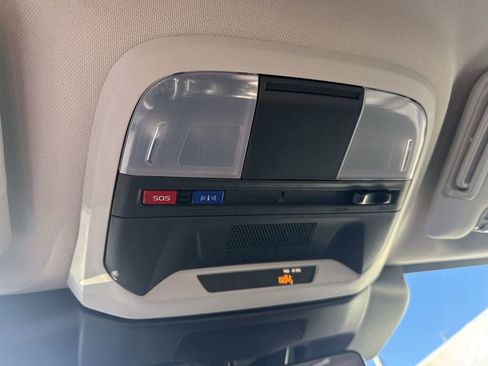 New 2026 Subaru Crosstrek 2.5i Limited w/ Crosstrek Mirror Package image 34