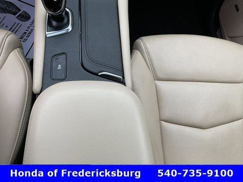 Used 2019 Cadillac XT5 Luxury image 42