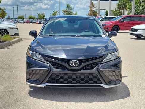 Used 2021 Toyota Camry XSE FWD image 2